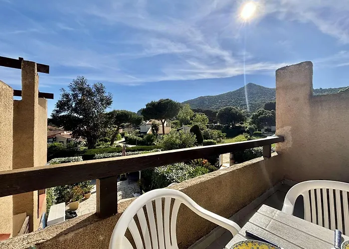 Avec Mezzanine 4 Couchages * Lumio (Corsica)